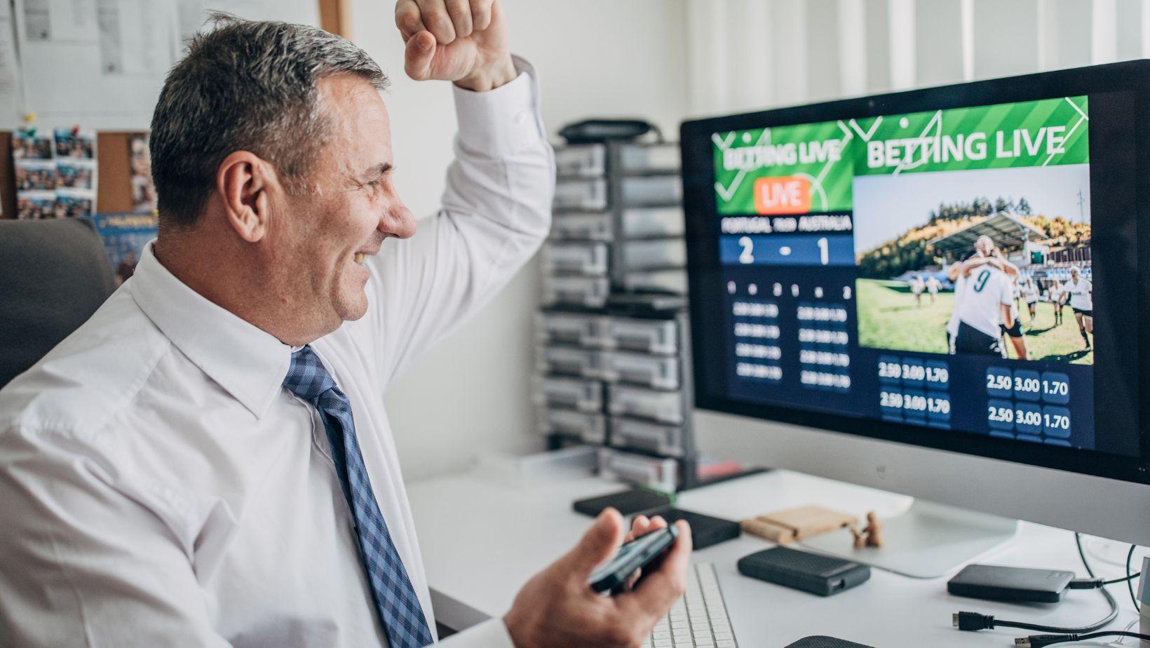 live streaming success, streaming era trends, tech companies live shows, live entertainment streaming, digital streaming platforms, live show investments, streaming industry growth, online live events, entertainment streaming technologies, live content monetization