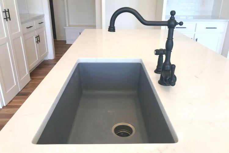 Farmhouse Kitchen Sink